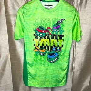 *SOLD*Nickelodeon Teenage Mutant Ninja Turtles Tshirt, Boys Size 18
